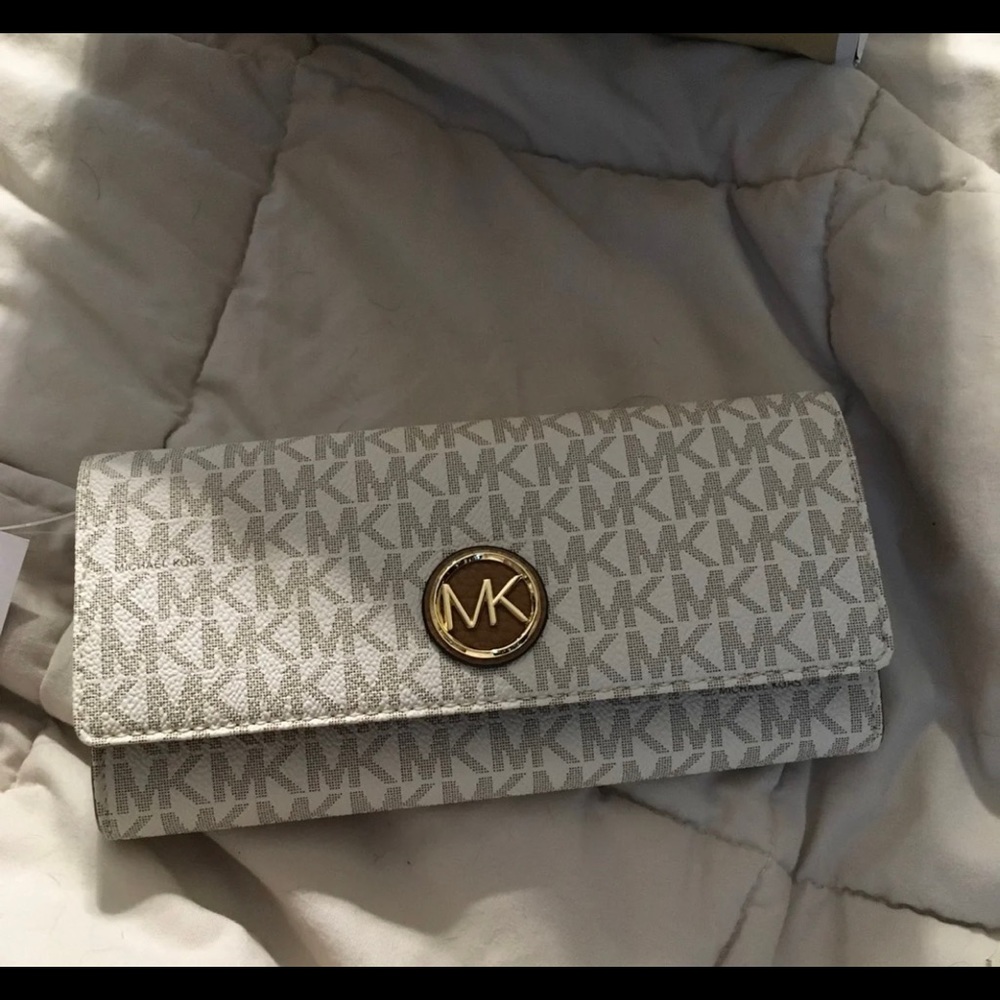 Michael Kors Fulton Wallet